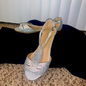 Bling.. formal dress party shoes